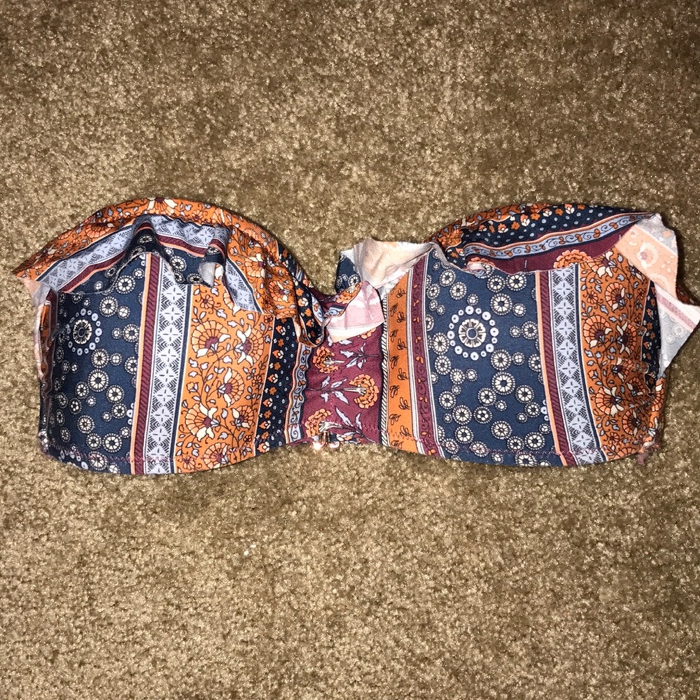 Strapless H&M bathing suit top